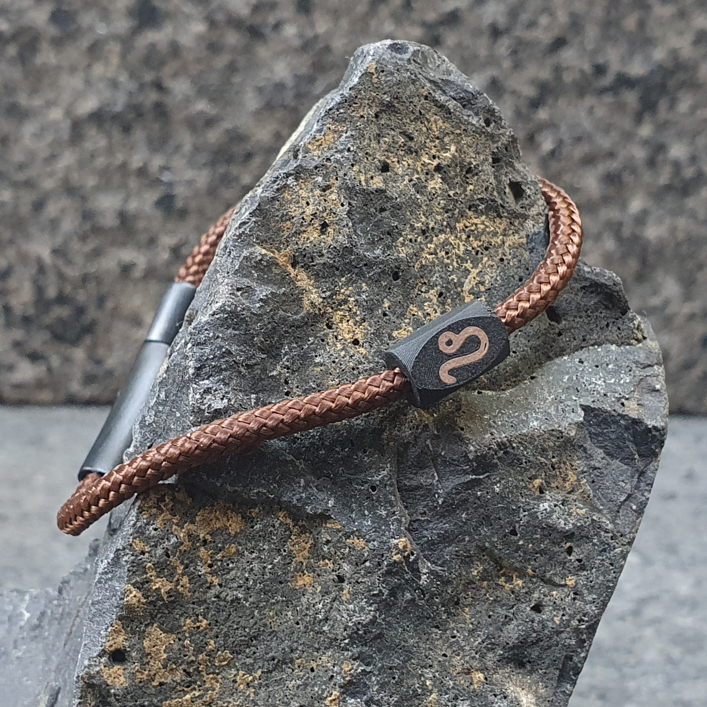 Totemband: Paracord