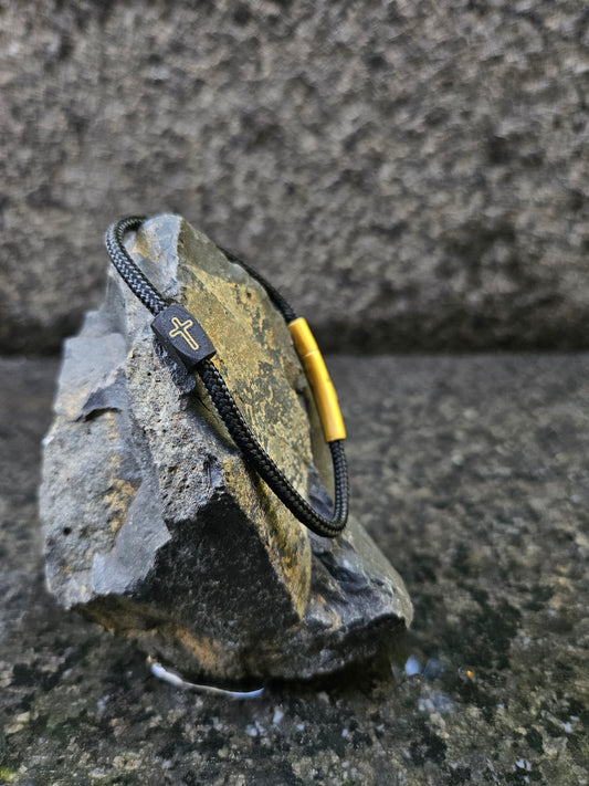 Cross bracelet